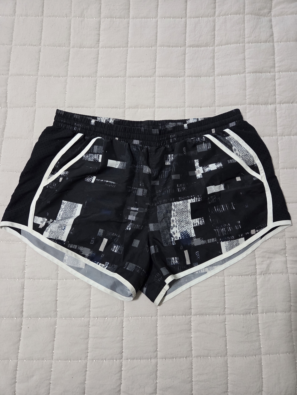 Under Armour Black Athletic Shorts with White Piping